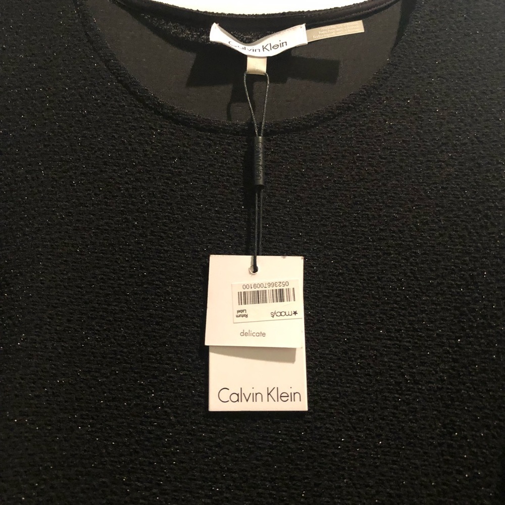 Calvin Klein Cold Shoulder Top - Picture 5 of 6